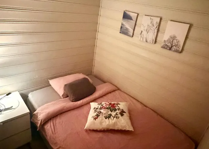 Cozy Little At The Back Of Bryggen Μπέργκεν